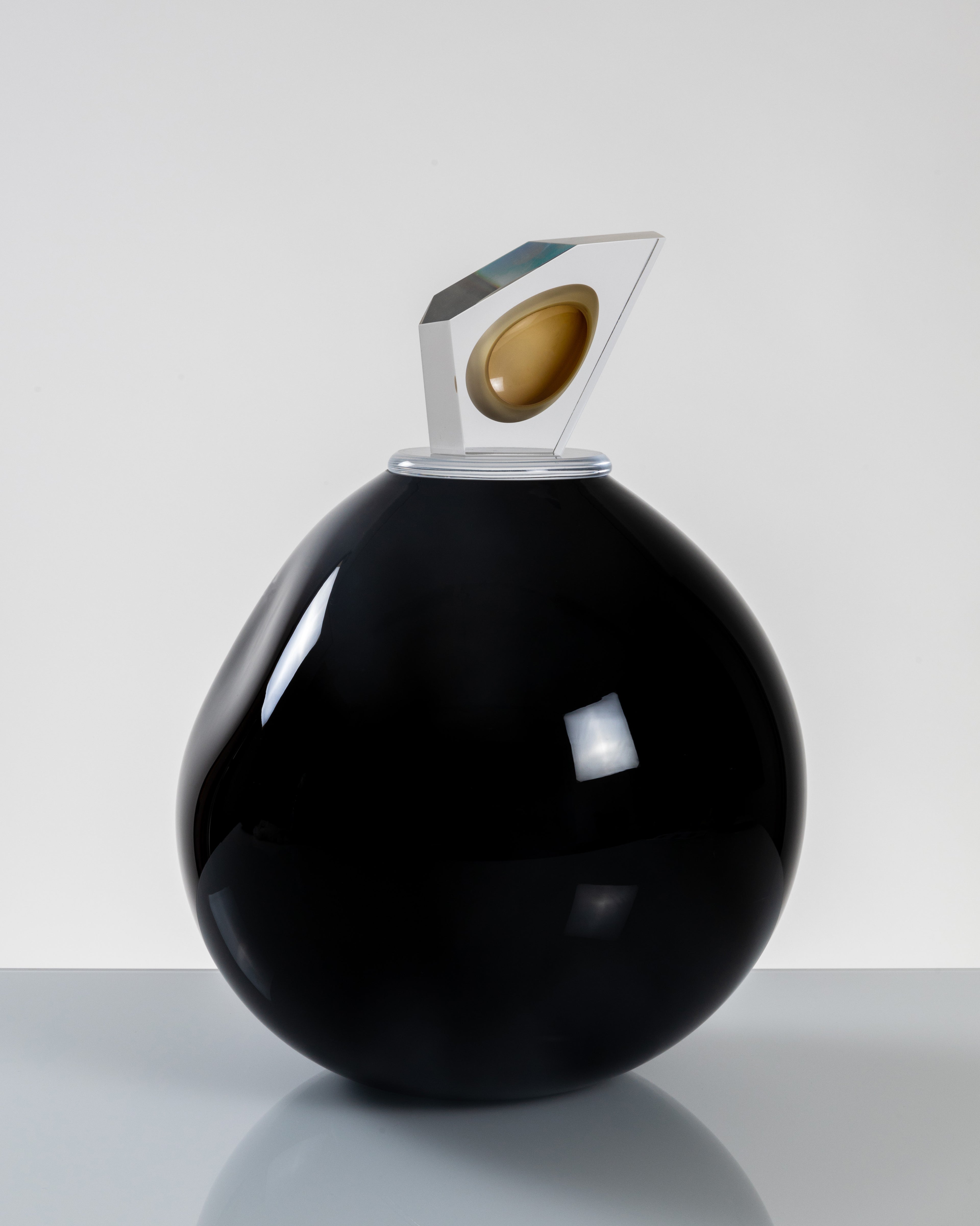 Large Glass Urn – Globe Series