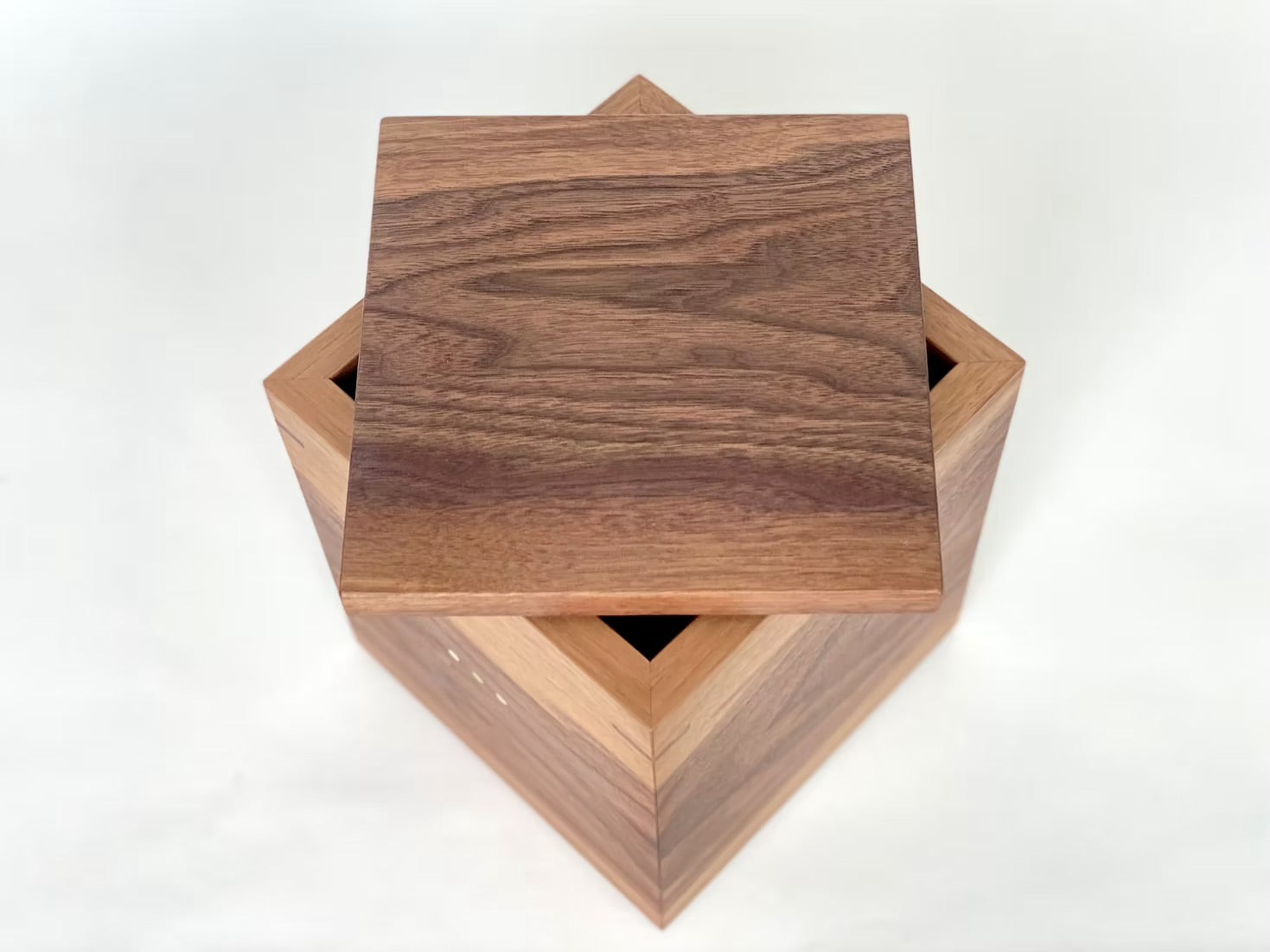 Walnut Cremation Urn with Mother of Pearl