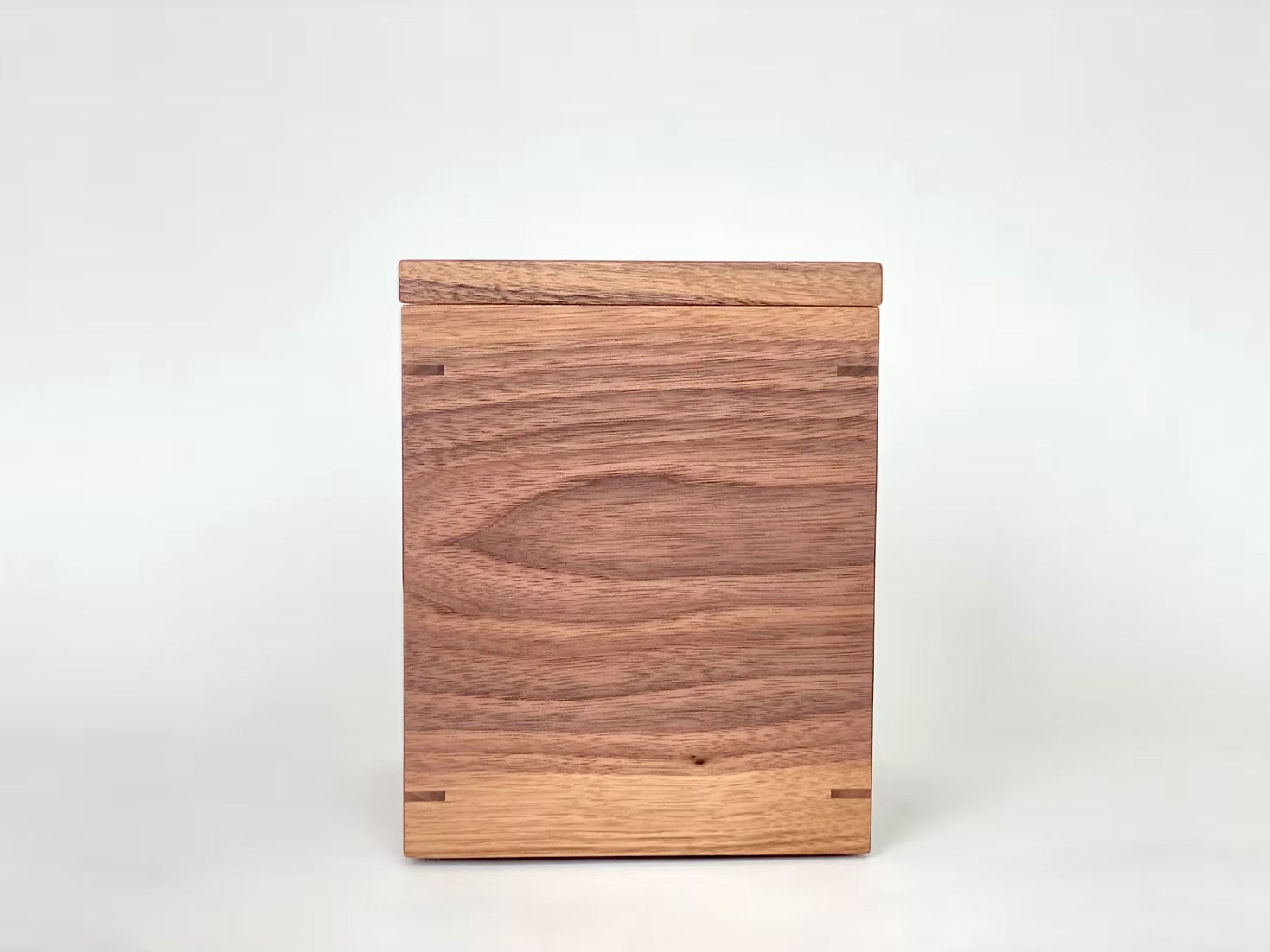 Walnut Cremation Urn with Mother of Pearl