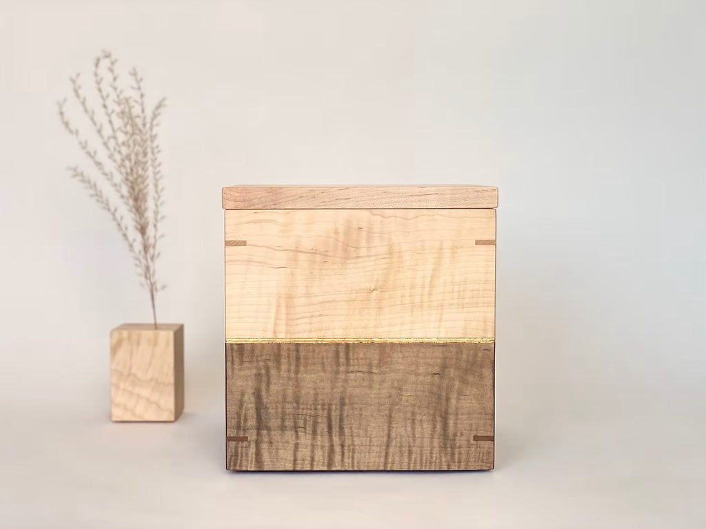 Curly Maple Urn