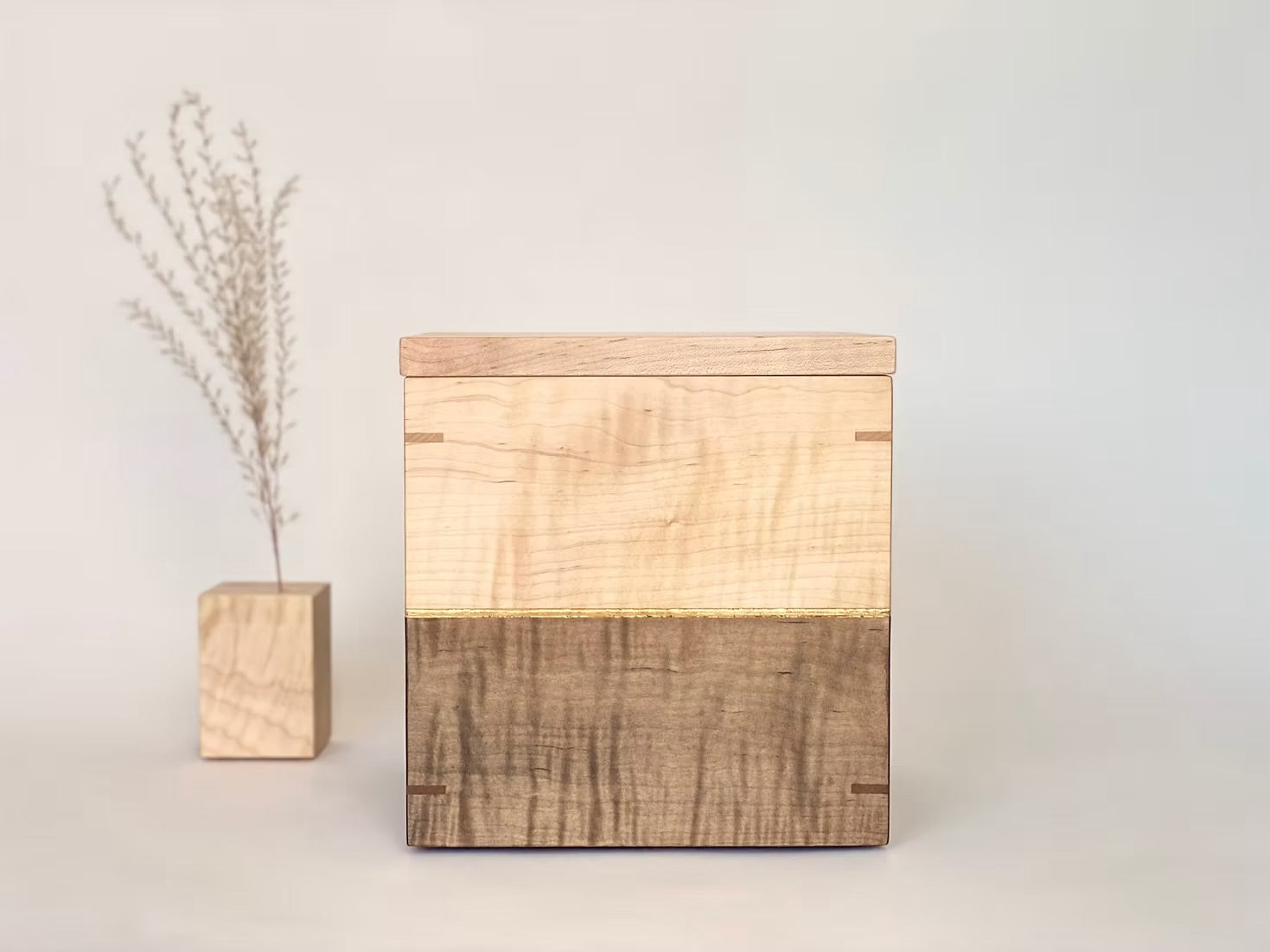 Curly Maple Urn